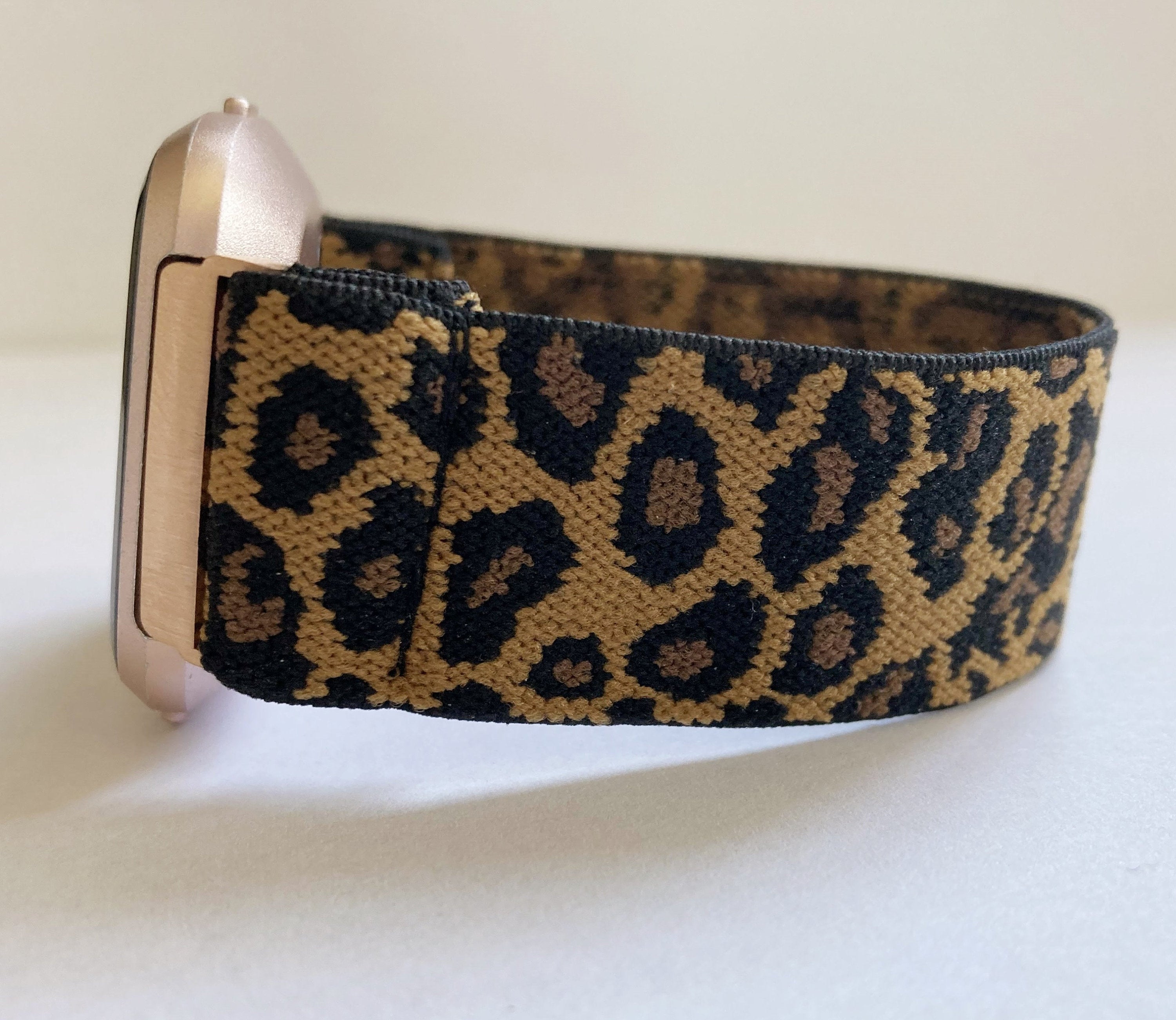 Fitbit versa animal hot sale print band